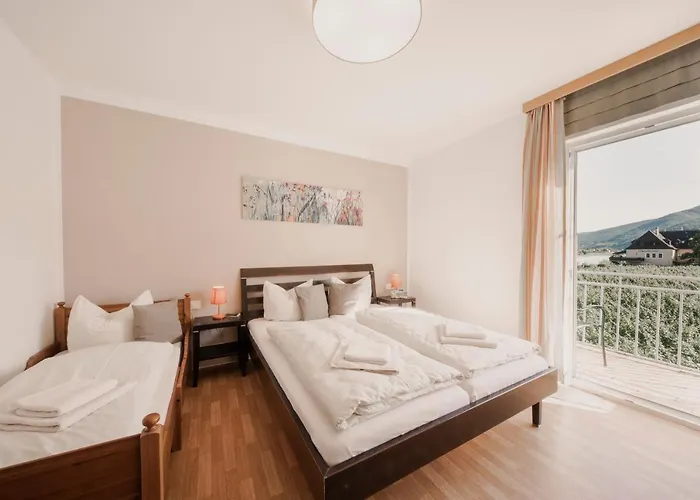 Donauschloessel Spitz an der Donau